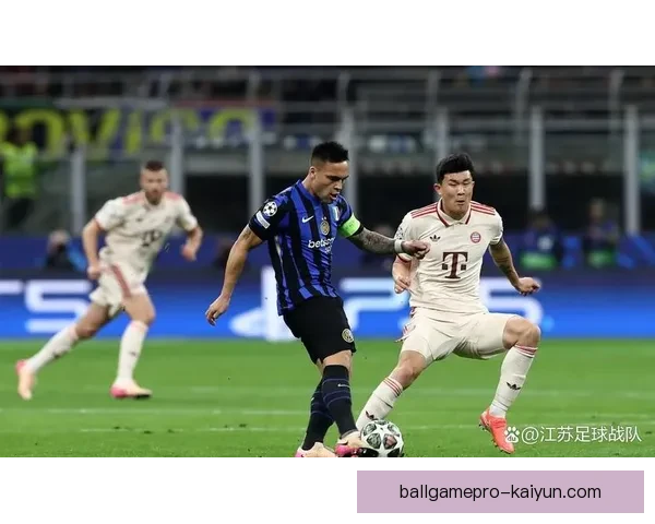 帕瓦尔中卫表现持续提升，助力球队防线稳健表现。